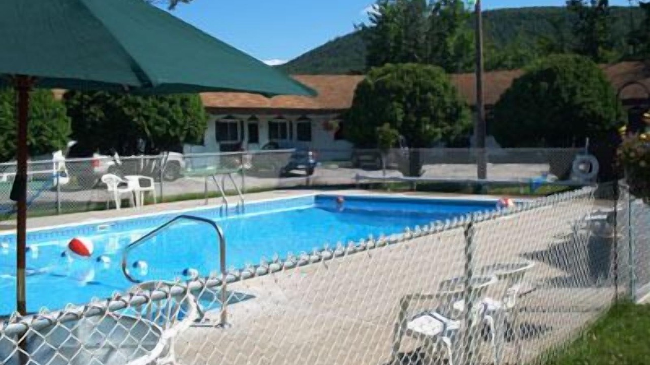 Photo of Outdoor in Upper Village