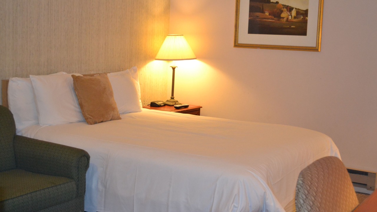 Photo of Bedroom in Henniker