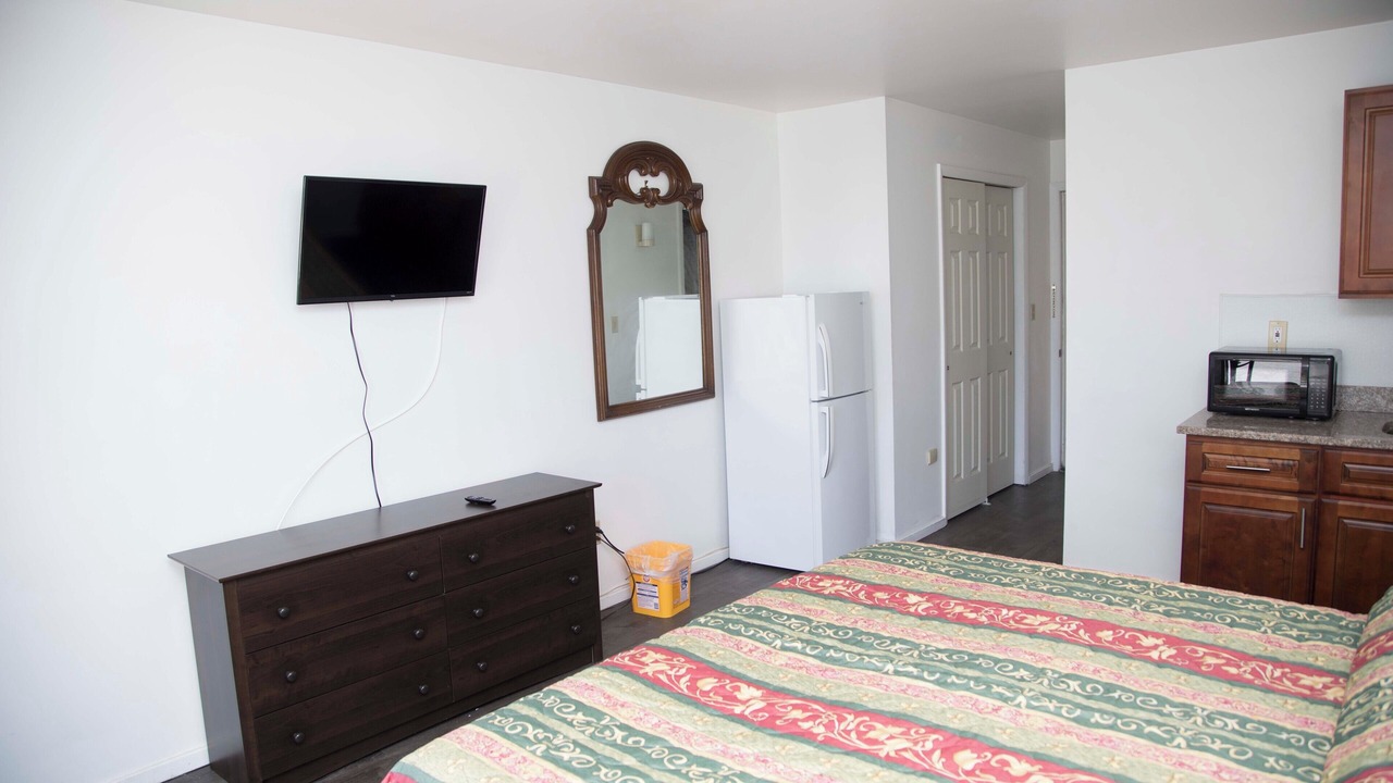 Photo of Bedroom in South Glens Falls