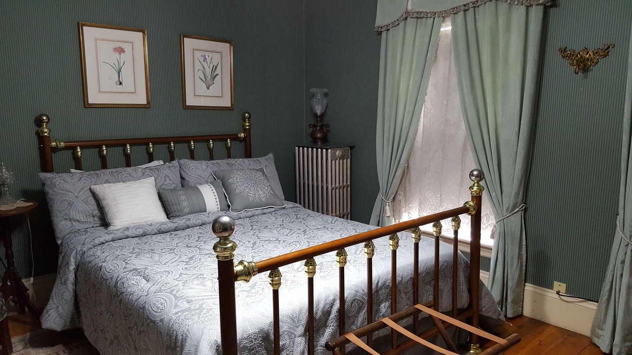 Photo of Bedroom in Bethel