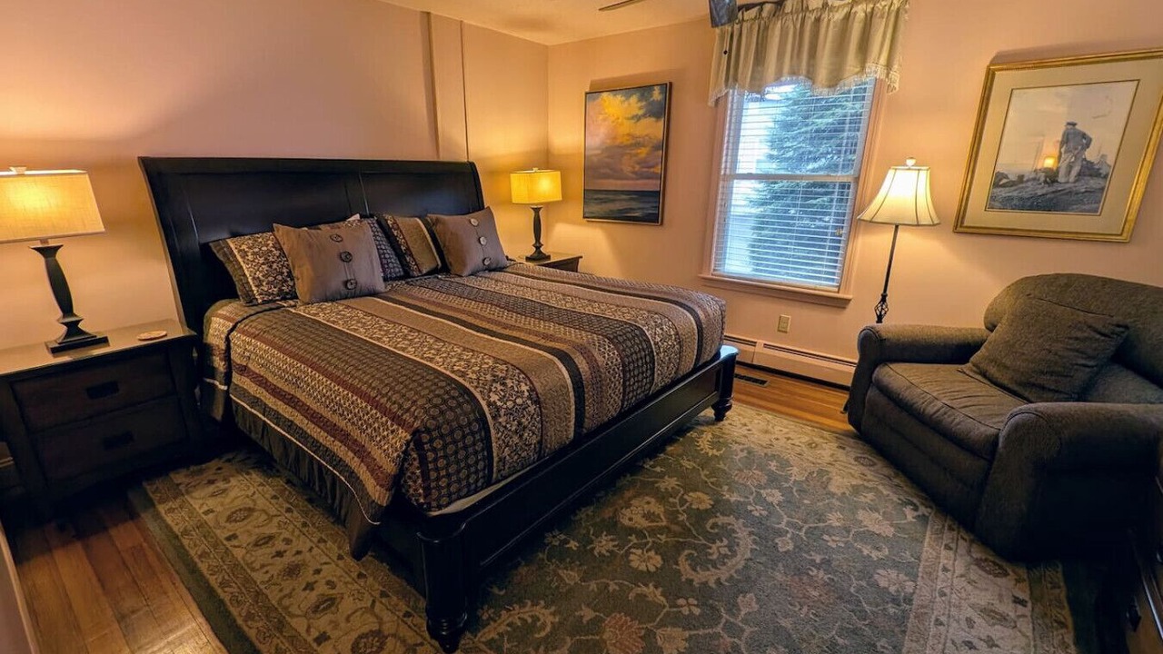Photo of Bedroom in Wells Beach
