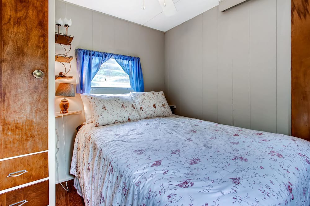 Photo of Bedroom in Hubbardton