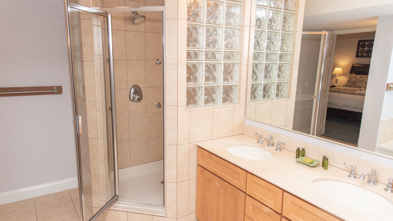 Photo of Bathroom in Peaks Island