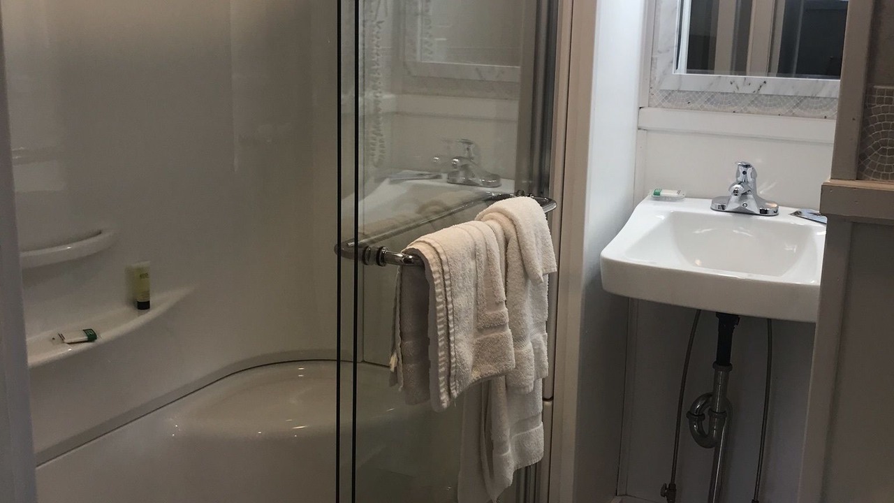 Photo of Bathroom in Hulls Cove