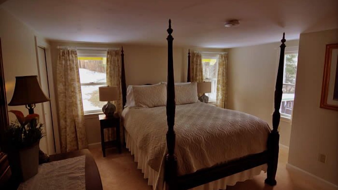 Photo of Bedroom in Jackson