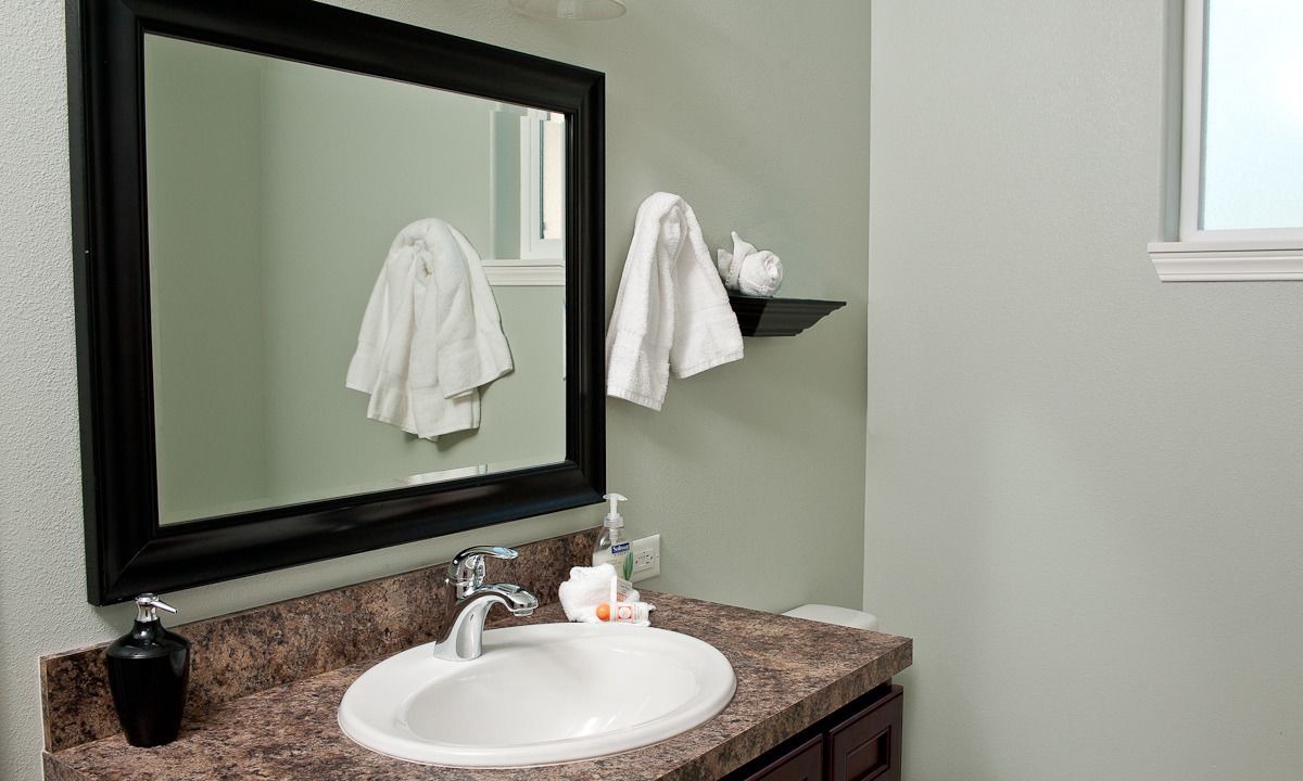Photo of Bathroom in Depoe Bay