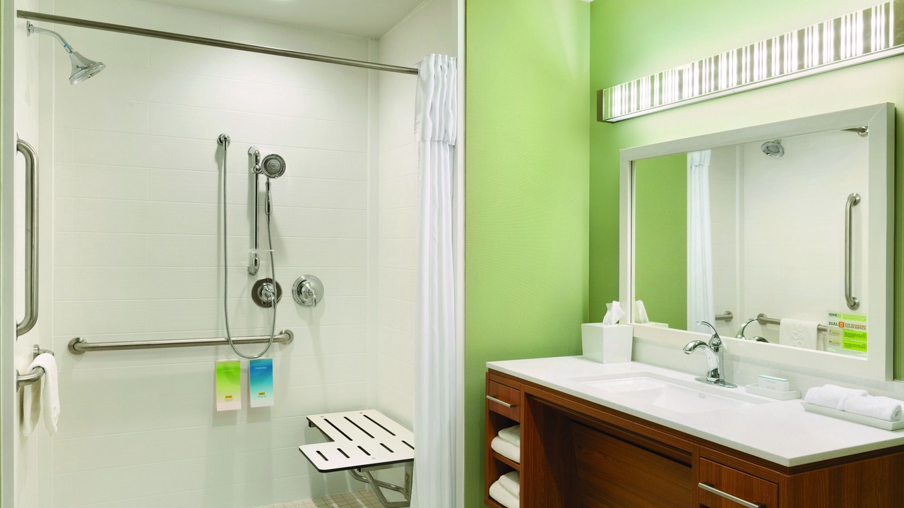 Photo of Bathroom in Deco