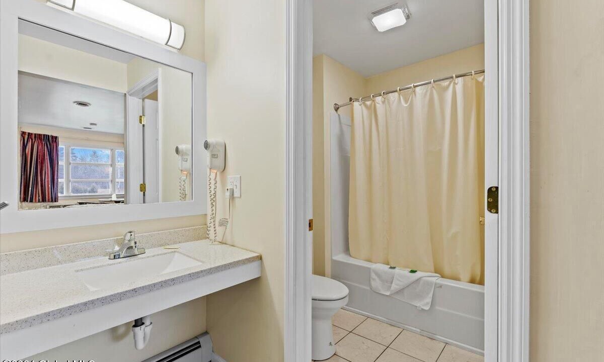 Photo of Bathroom in Saratoga Springs