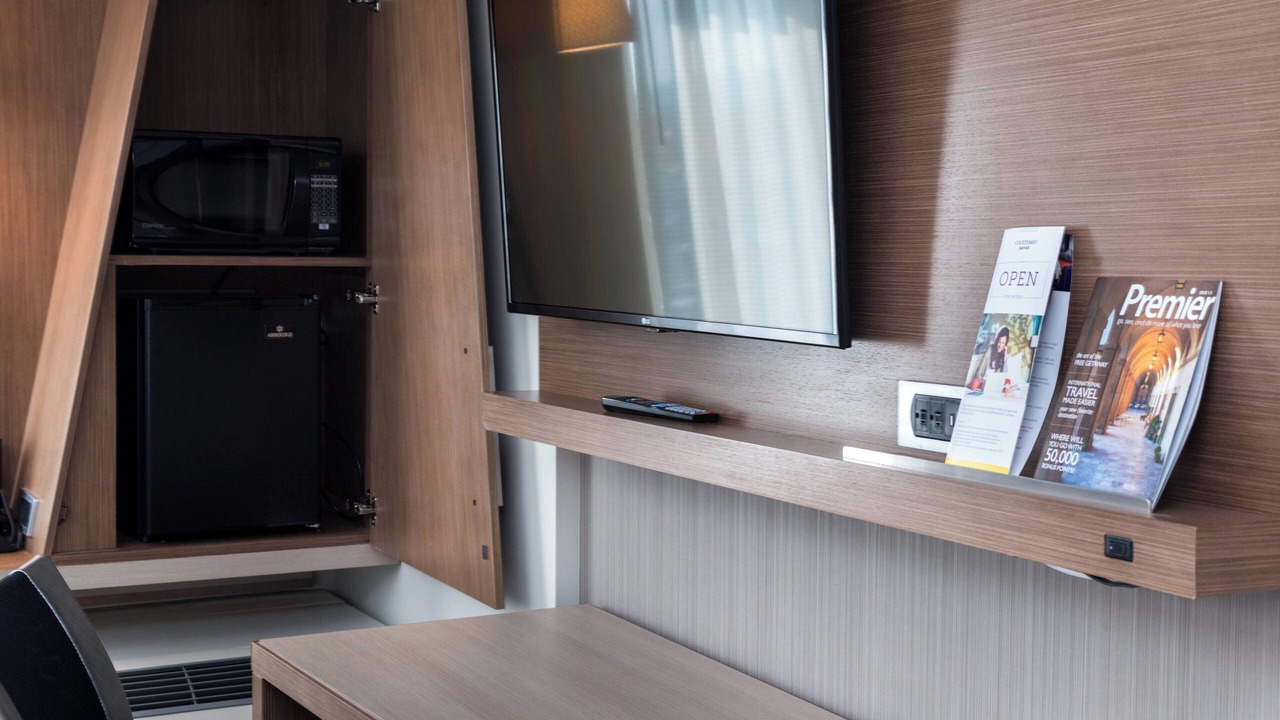 Photo of Bedroom in Big Flats Airport