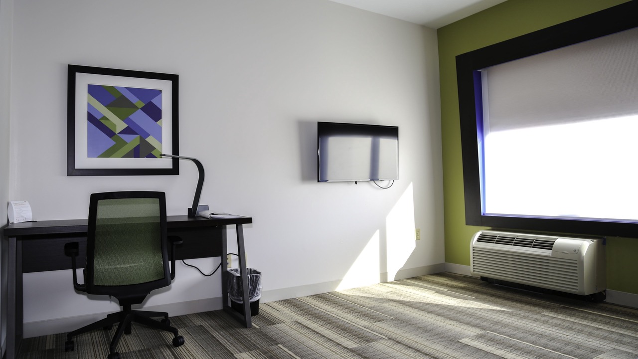 Photo of Bedroom in Lake Katrine