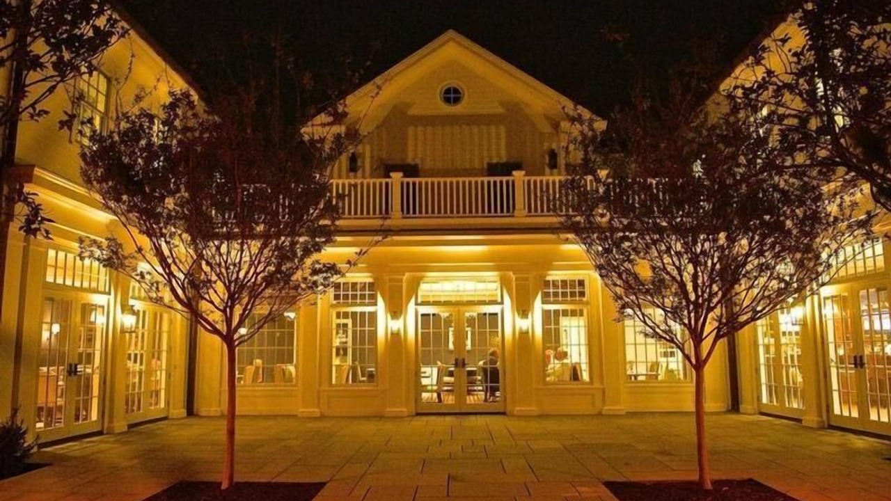 Photo of Buildings in Quogue