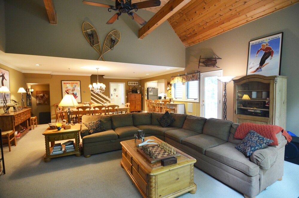 Photo of Livingroom in Ludlow