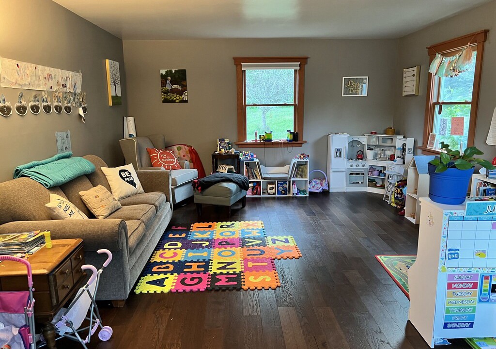 Photo of Livingroom in Middle Grove
