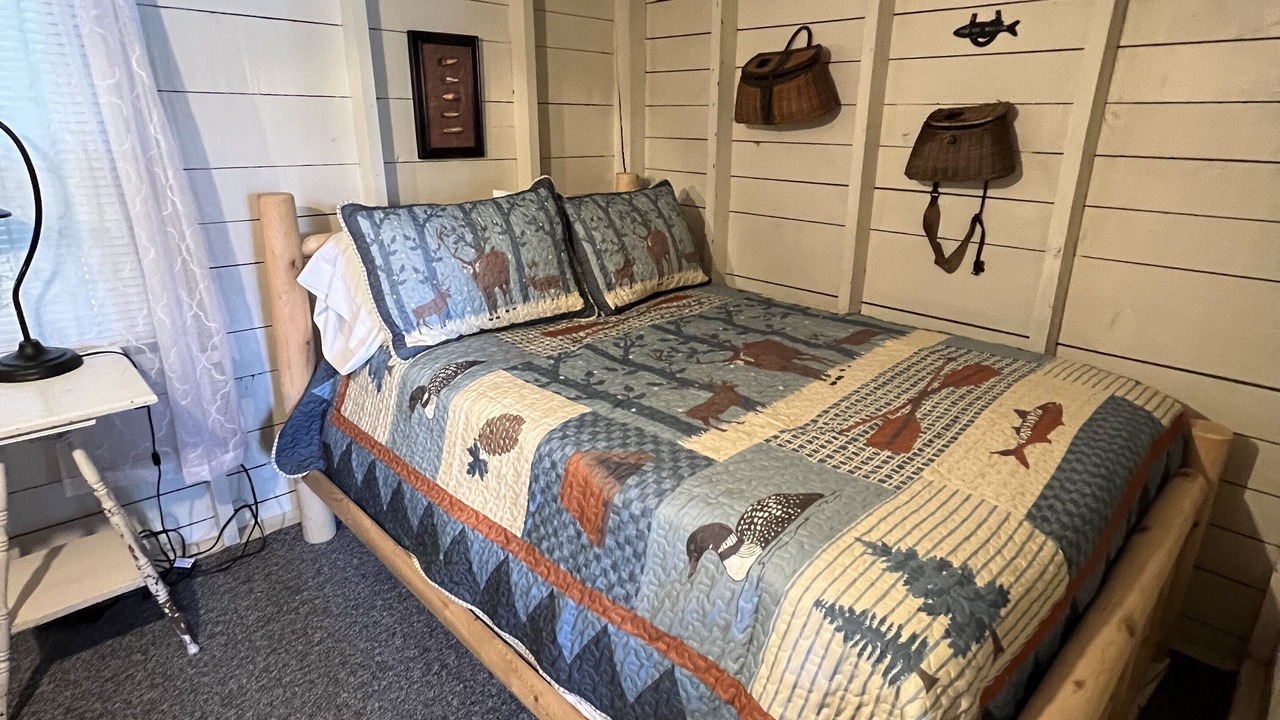 Photo of Bedroom in Lunenburg