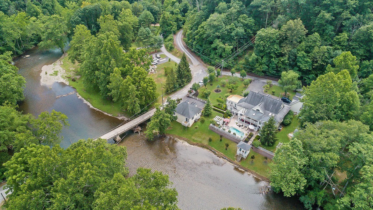 Photo of Others in Covington