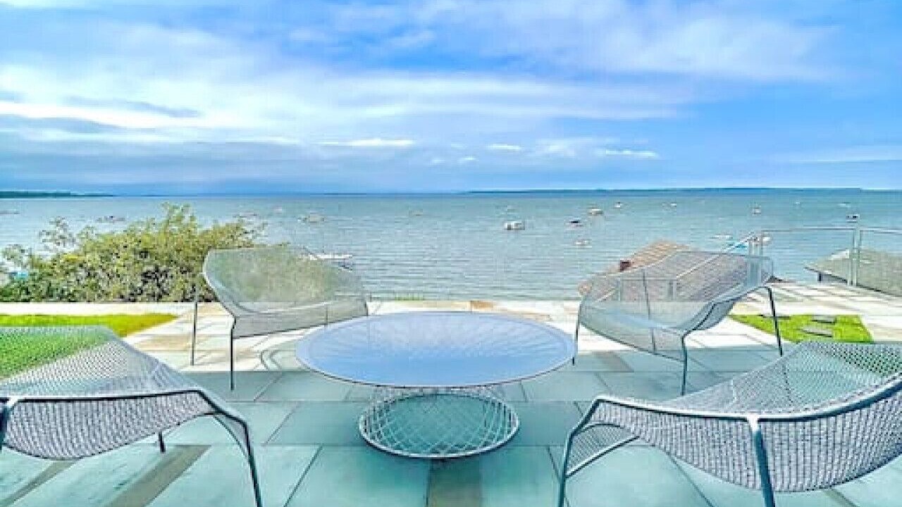 Photo of Patio Balcony in Malletts Bay