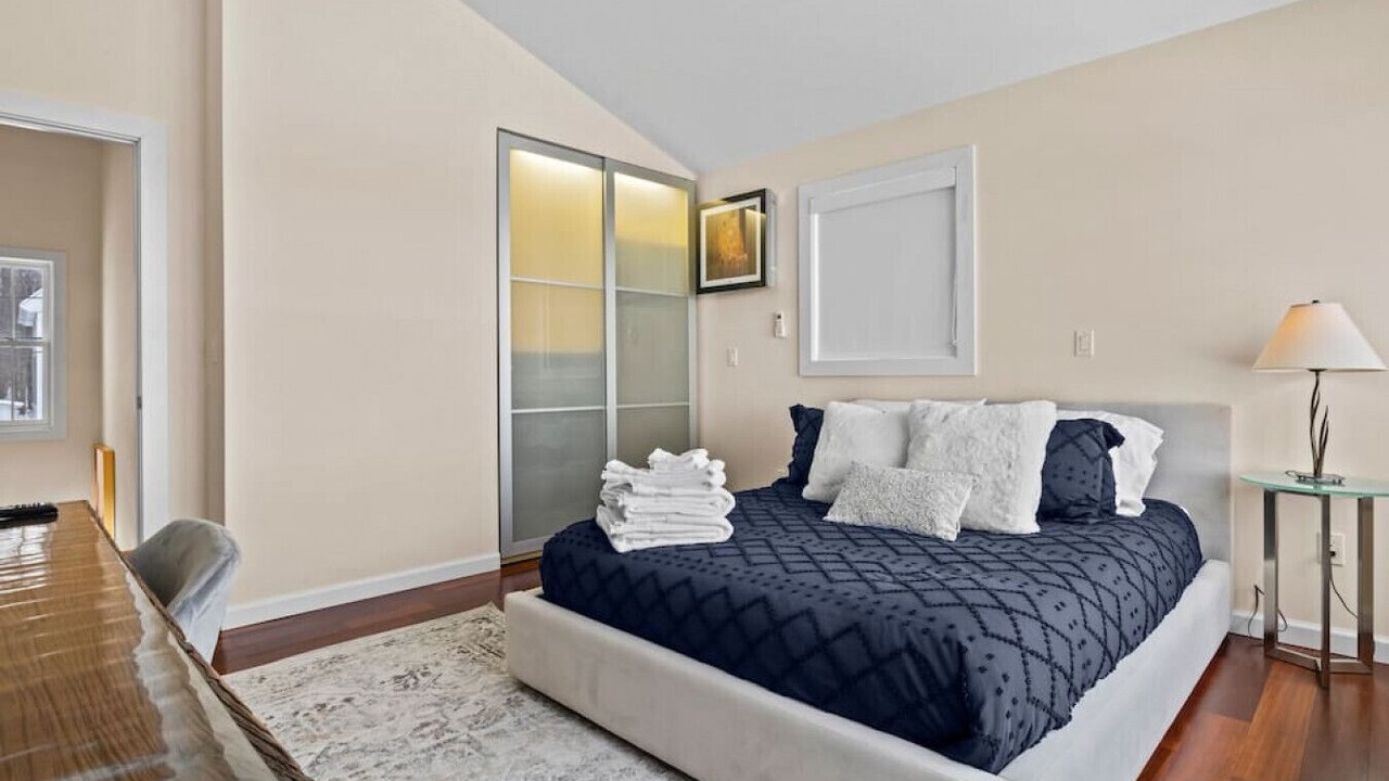 Photo of Bedroom in Malletts Bay