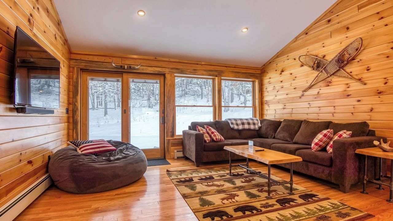 Photo of Livingroom in Oquossoc
