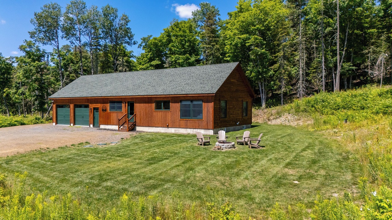 Photo of Outdoor in Oquossoc