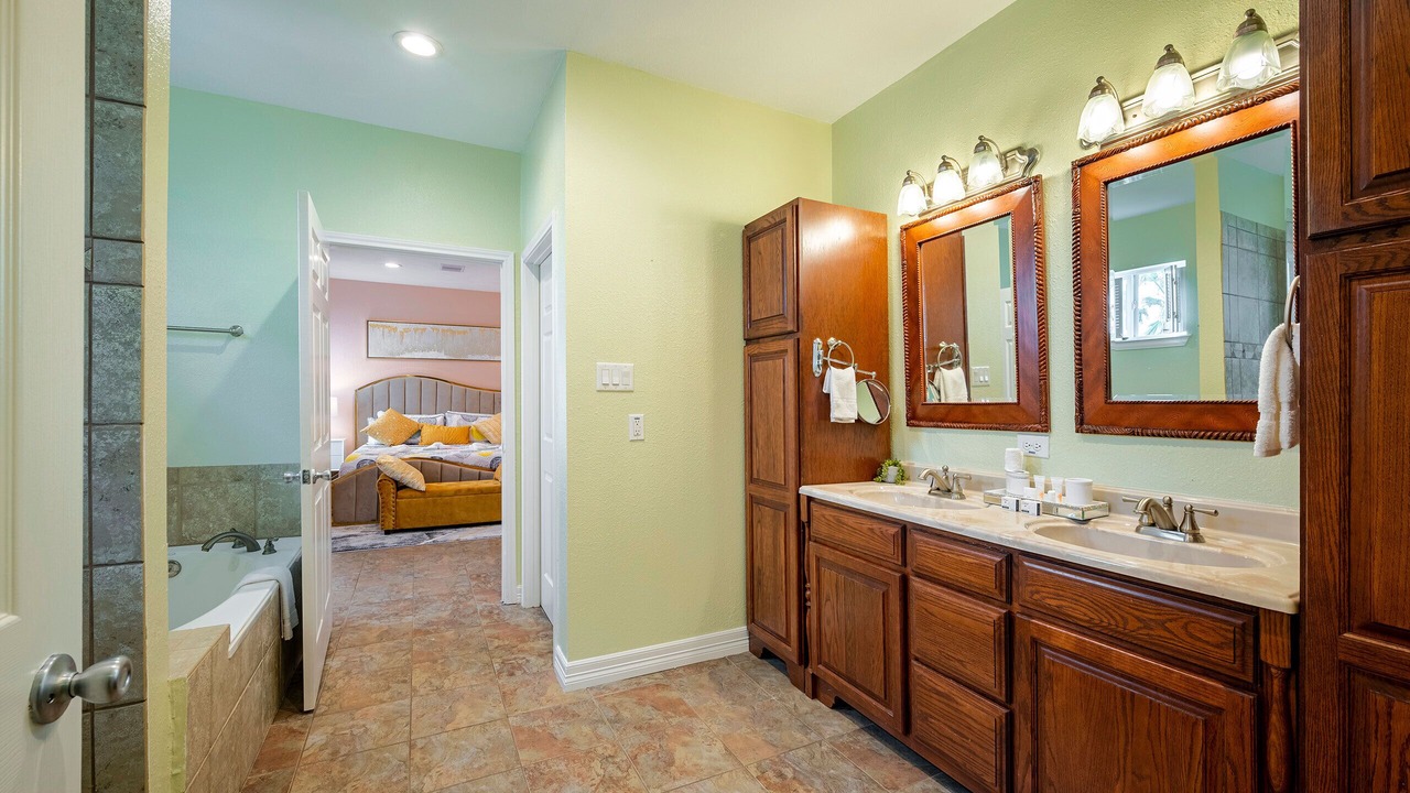 Photo of Bathroom in Dickinson