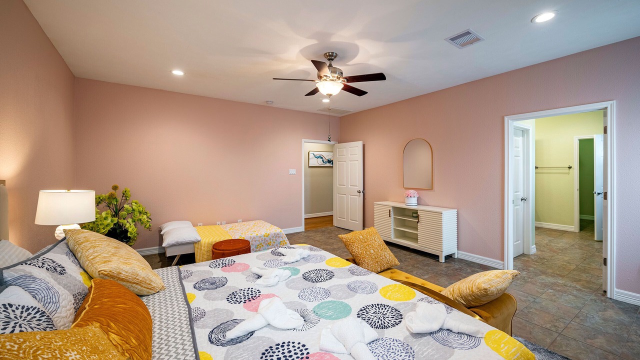 Photo of Bedroom in Dickinson