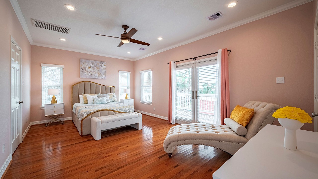 Photo of Bedroom in Dickinson