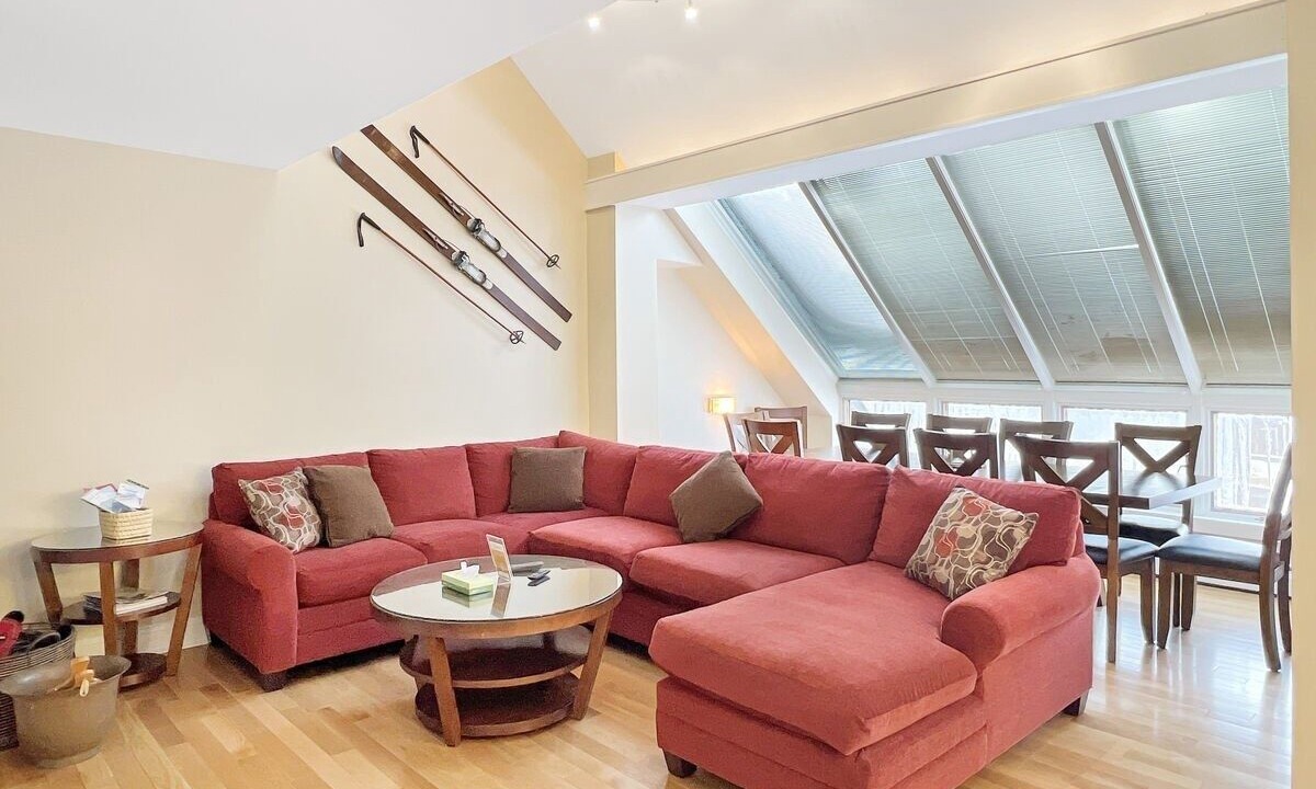 Photo of Livingroom in Central Vermont- Killington