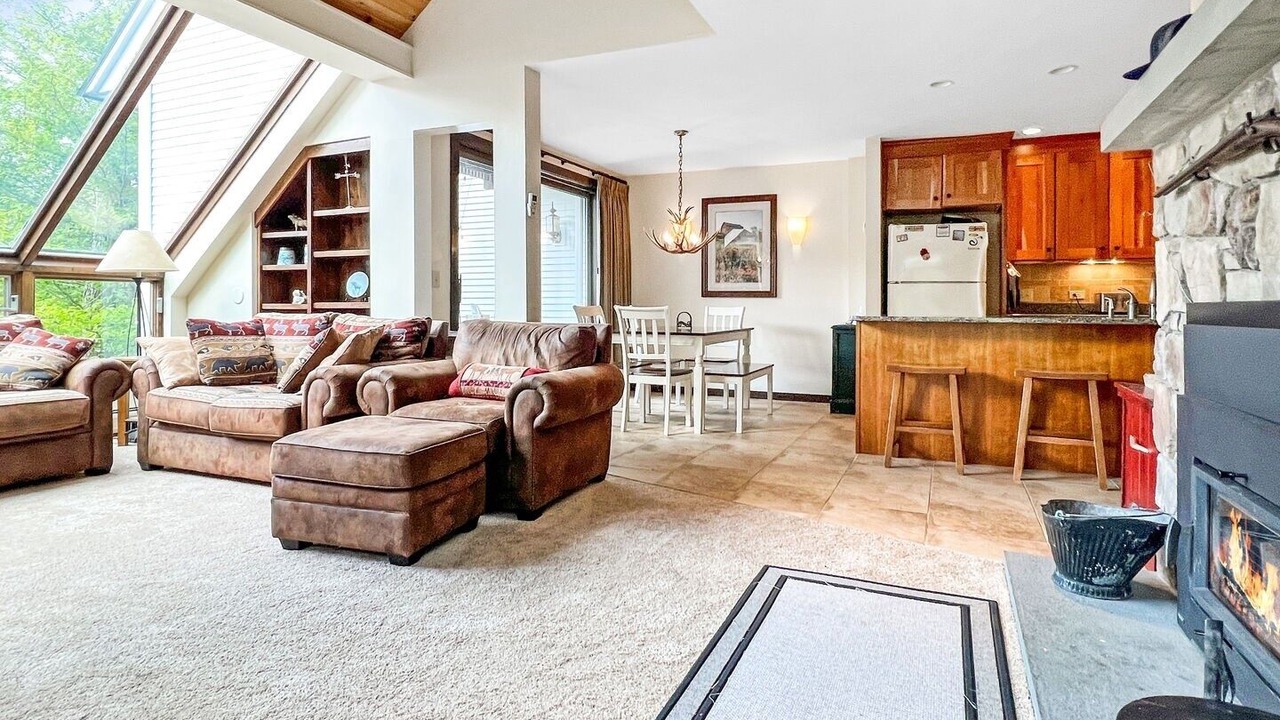 Photo of Livingroom in Central Vermont- Killington