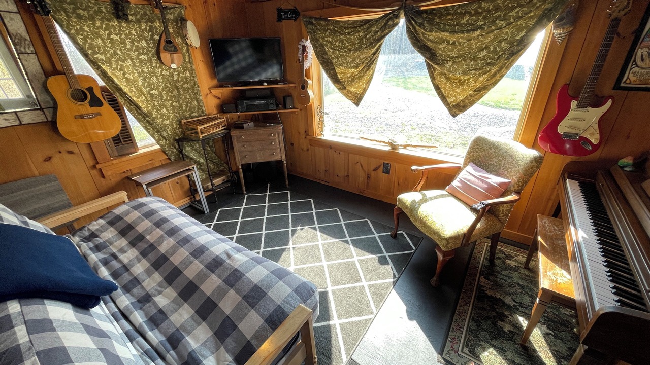Photo of Bedroom in Fort Edward