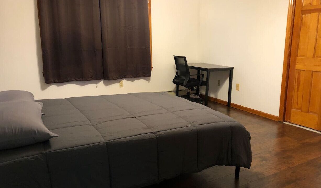 Photo of Bedroom in Hopelawn