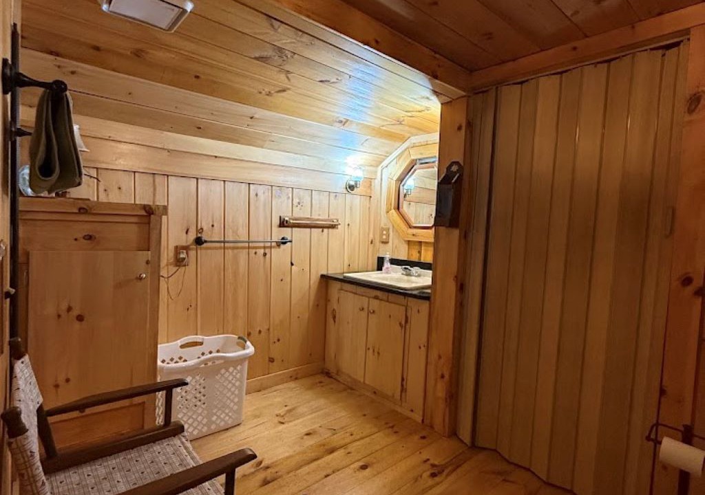 Photo of Bathroom in Westmore