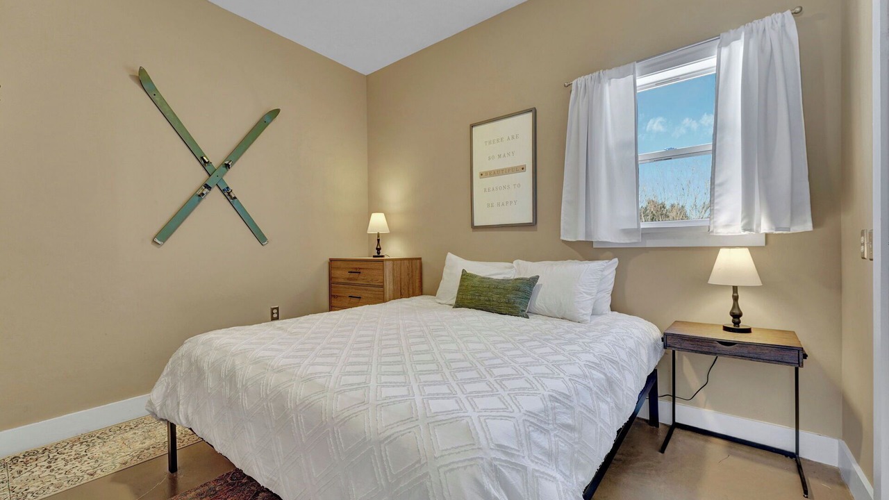 Photo of Bedroom in Great Valley