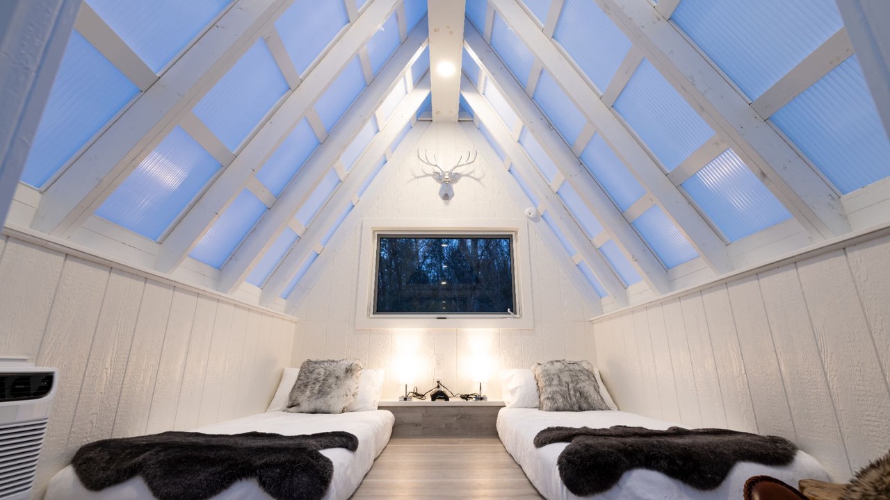 Photo of Bedroom in Goldbond