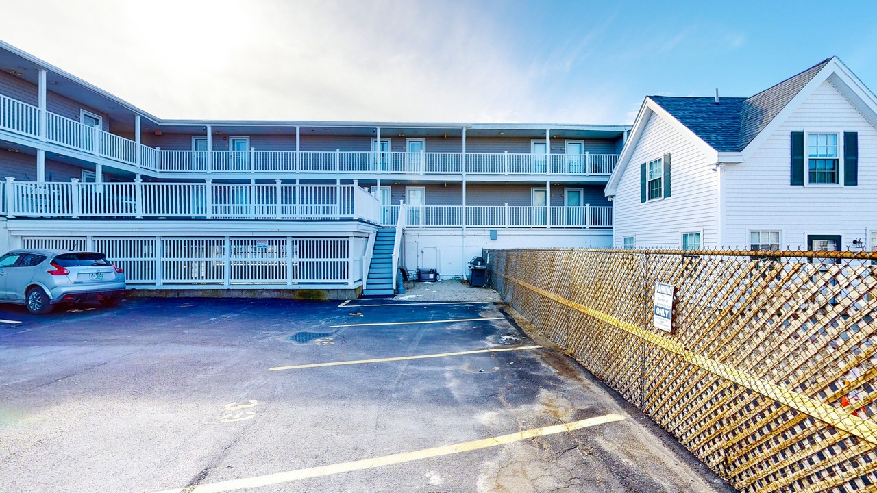 Photo of Outdoor in Hampton