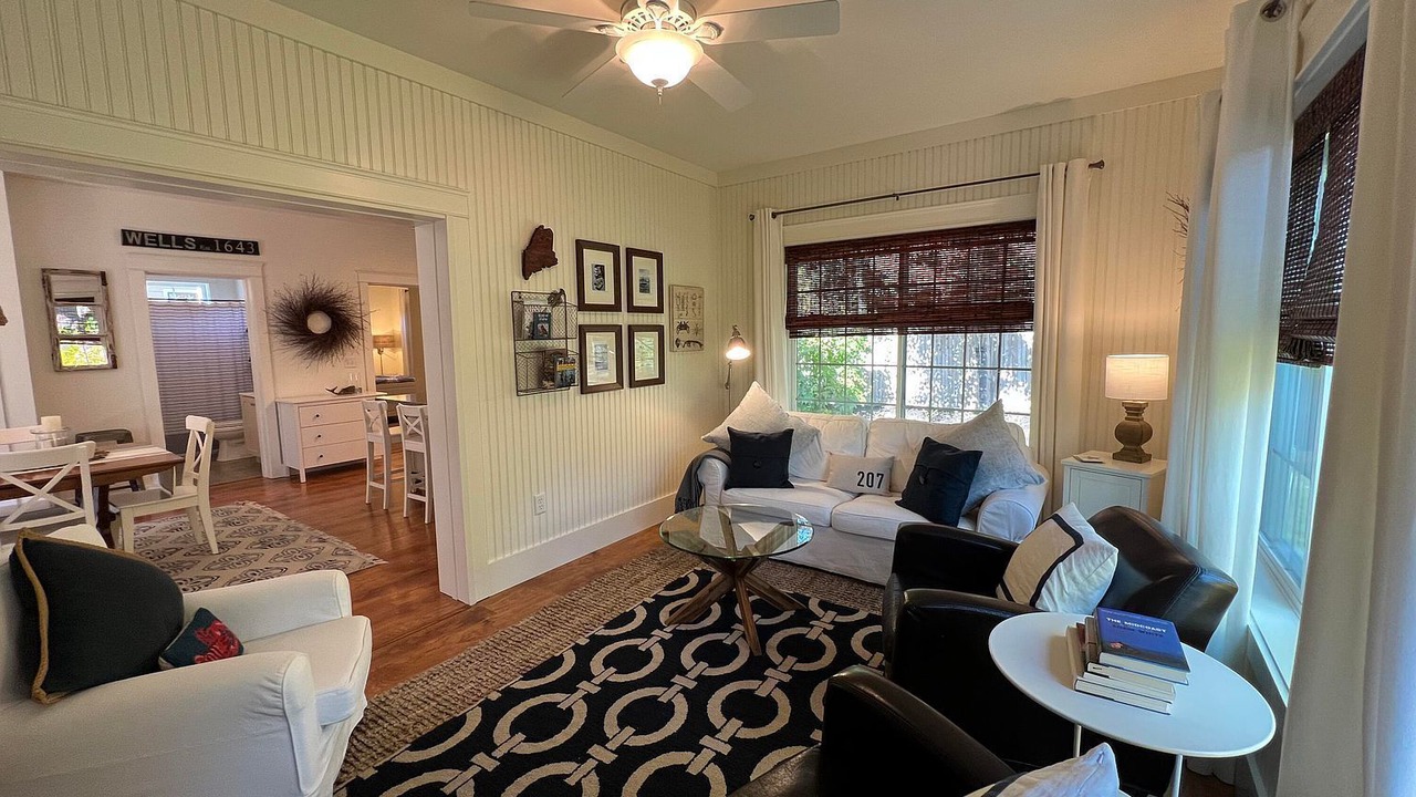 Photo of Livingroom in Wells