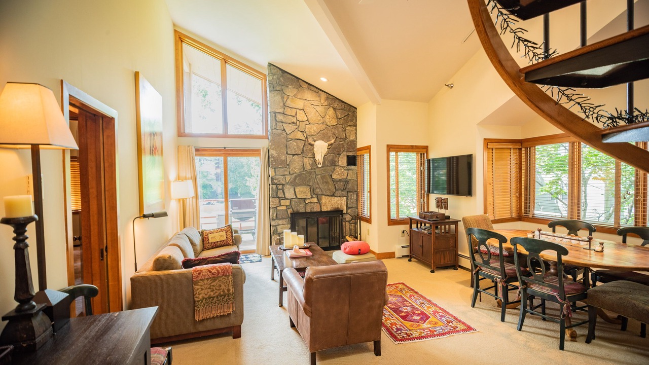 Photo of Livingroom in Stratton Mountain