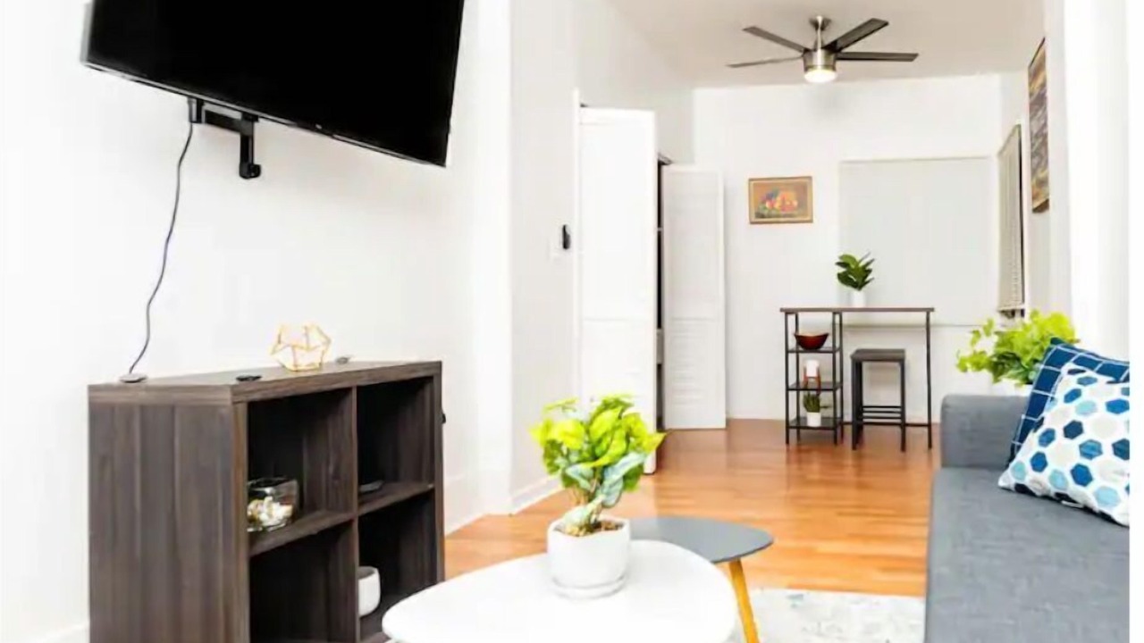 Photo of Livingroom in Albany