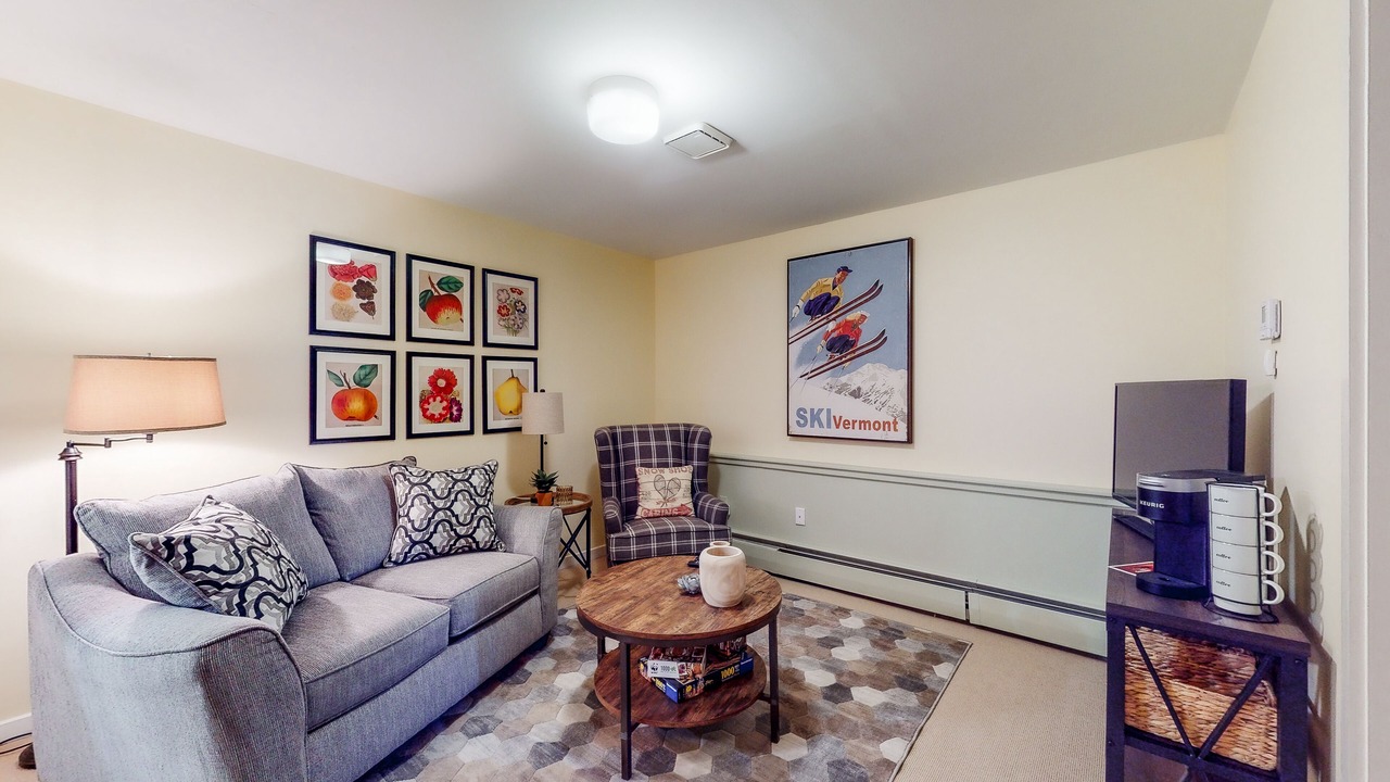 Photo of Livingroom in Brownsville