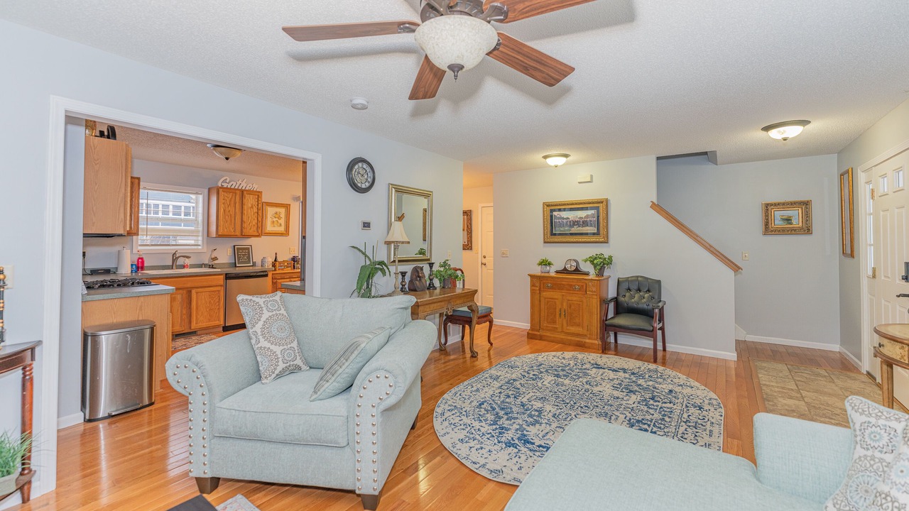 Photo of Livingroom in Glens Falls