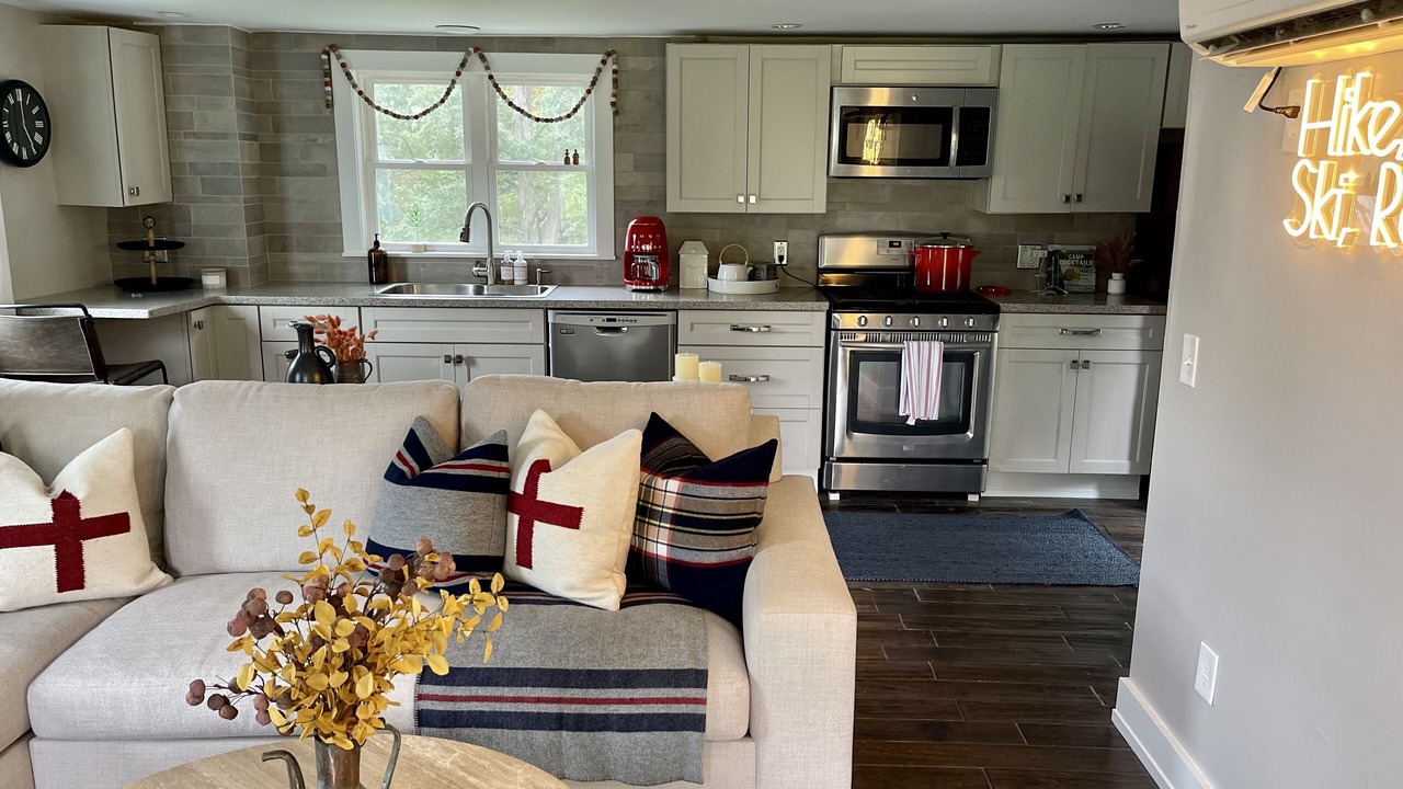 Photo of Livingroom in Mount Tabor