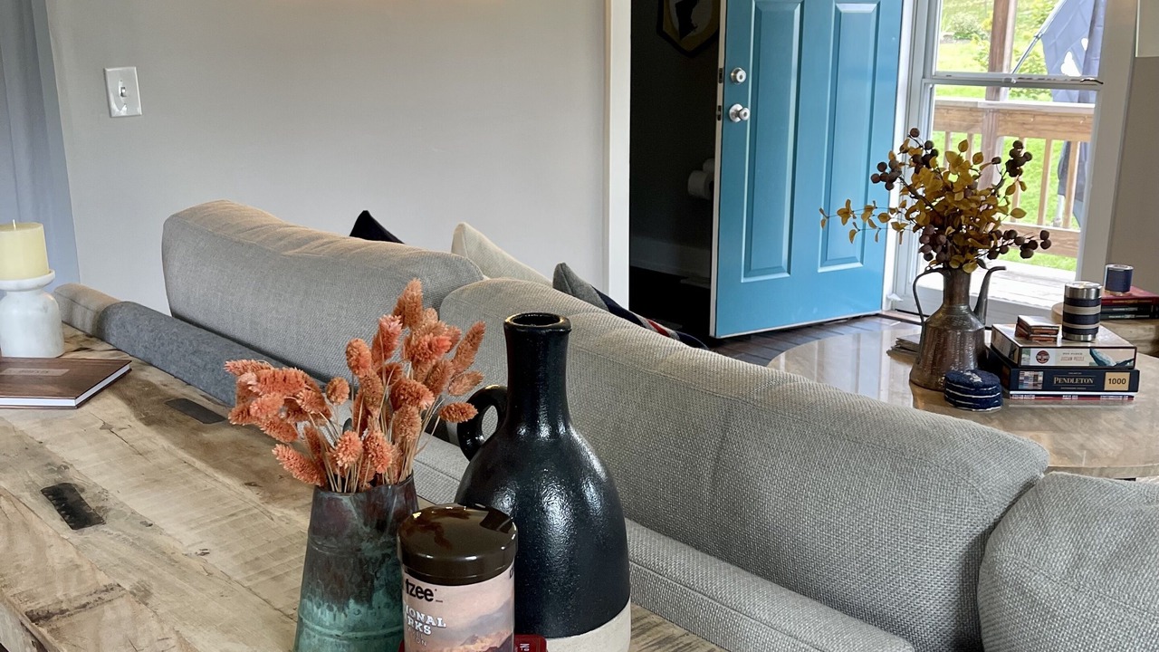 Photo of Livingroom in Mount Tabor