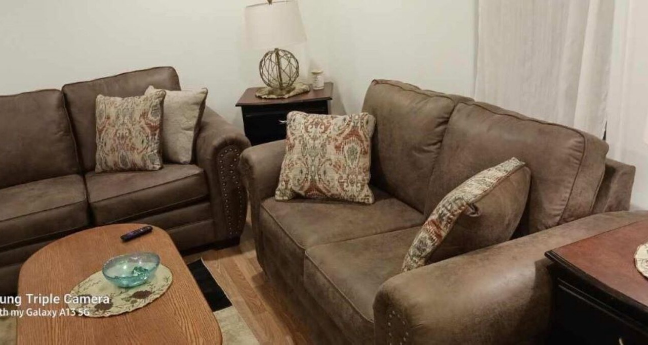 Photo of Livingroom in Town of Chesterfield