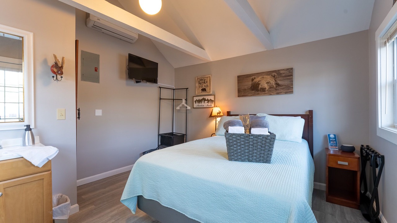 Photo of Bedroom in Alton Bay