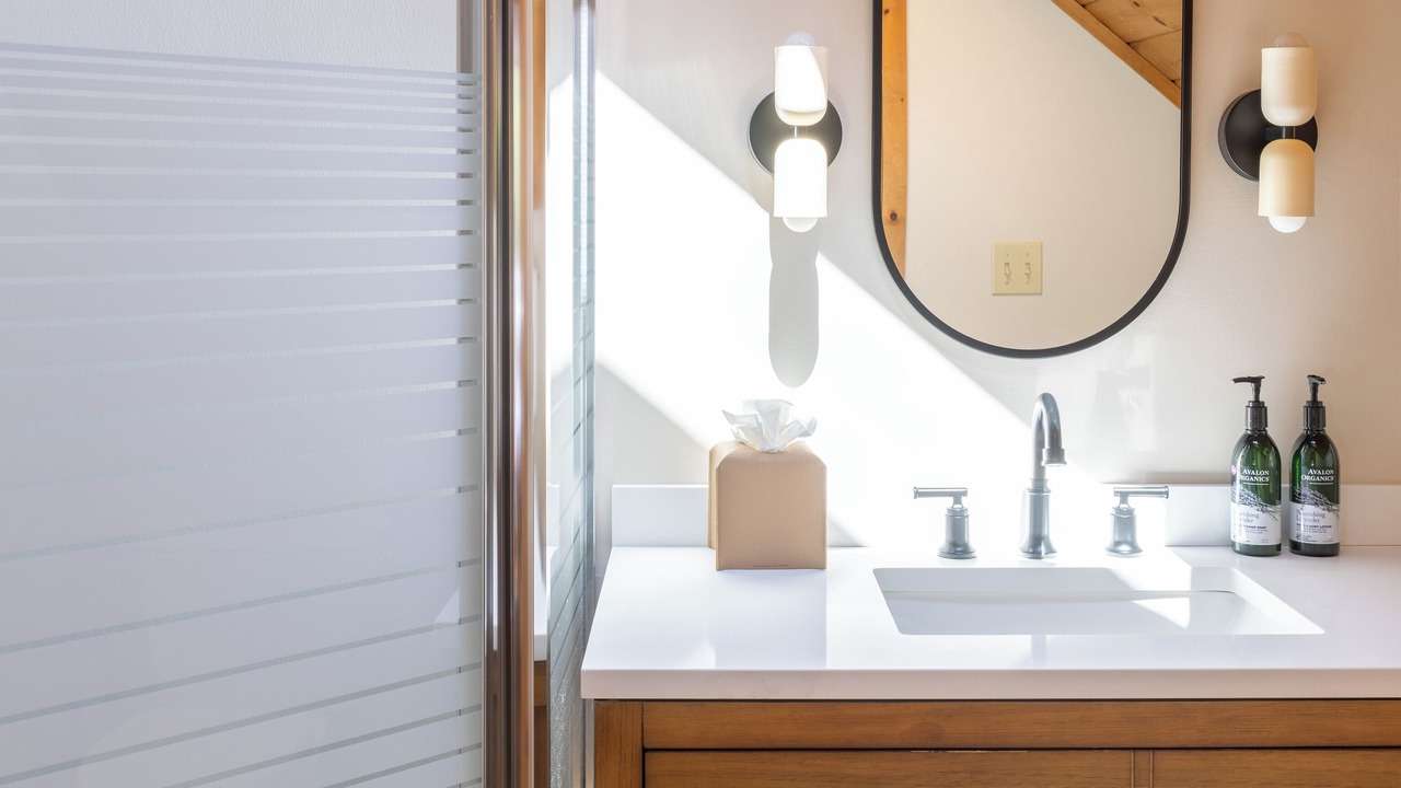 Photo of Bathroom in Stratton and Bromley Ski Areas