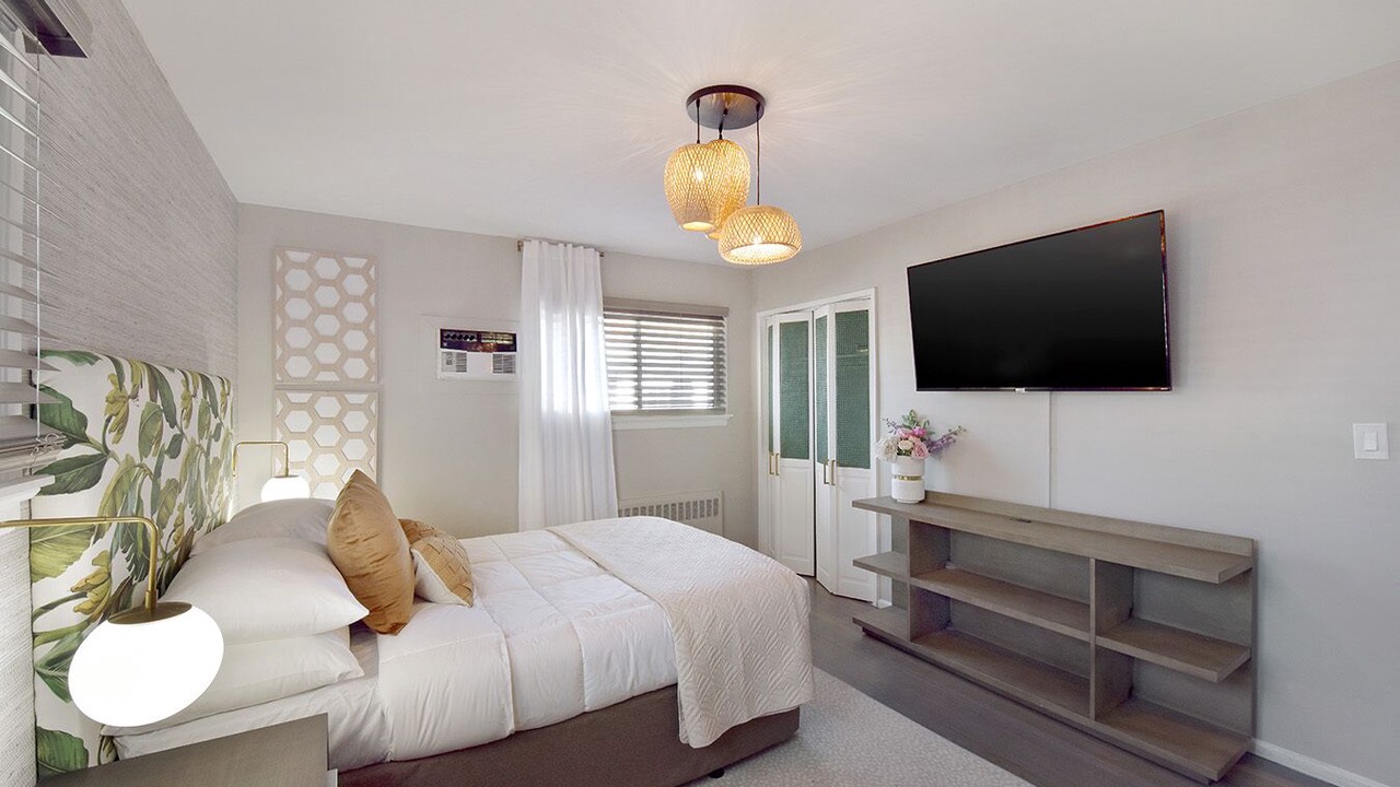 Photo of Bedroom in Malverne