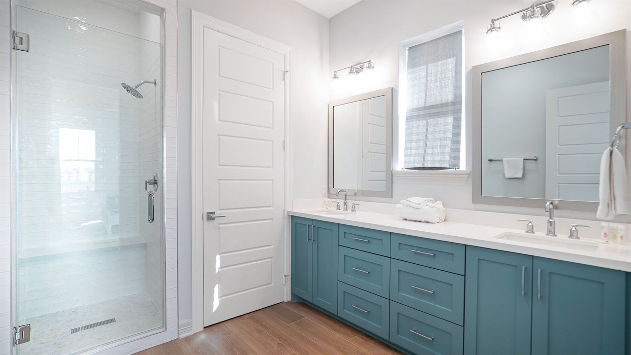 Photo of Bathroom in Red Fish Cove