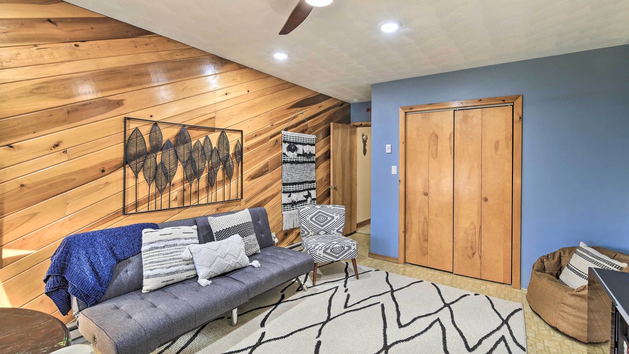 Photo of Livingroom in Christiansburg