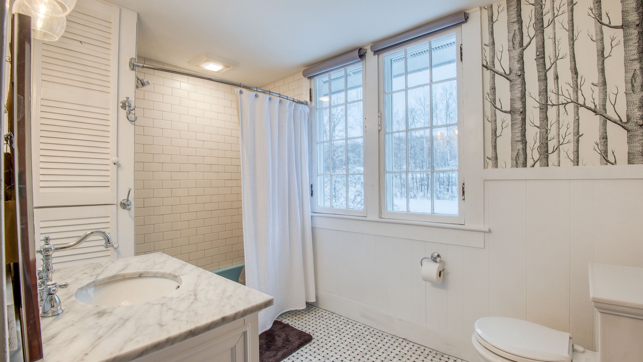 Photo of Bathroom in Bethlehem