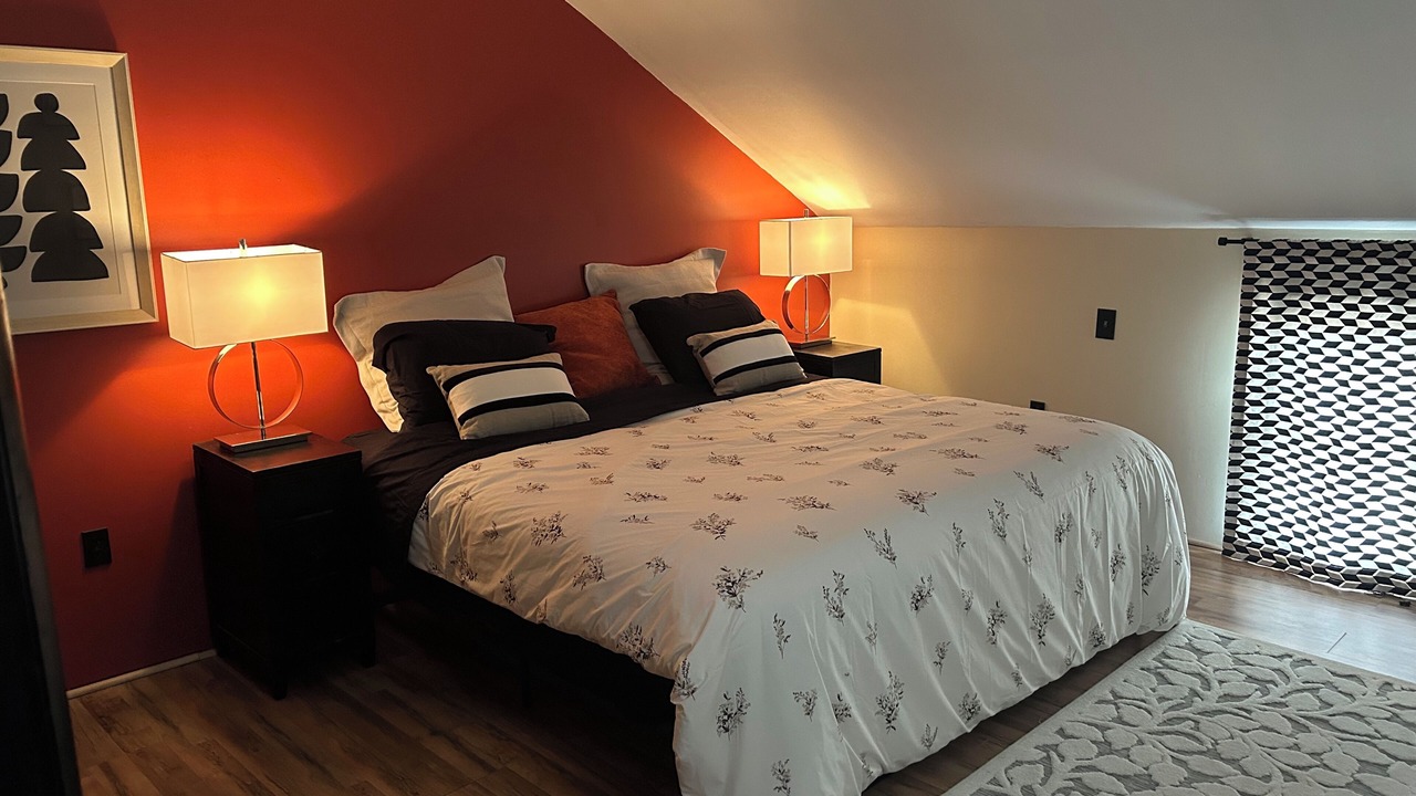 Photo of Bedroom in Port Kent