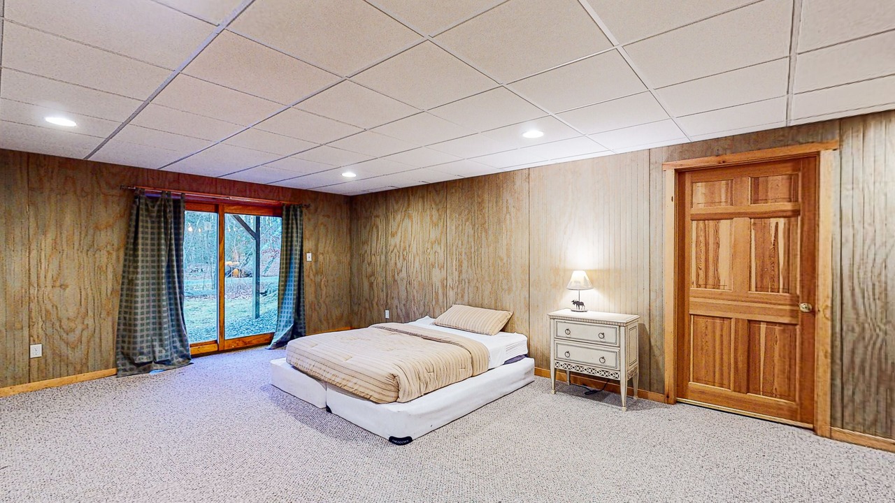 Photo of Bedroom in West Dover